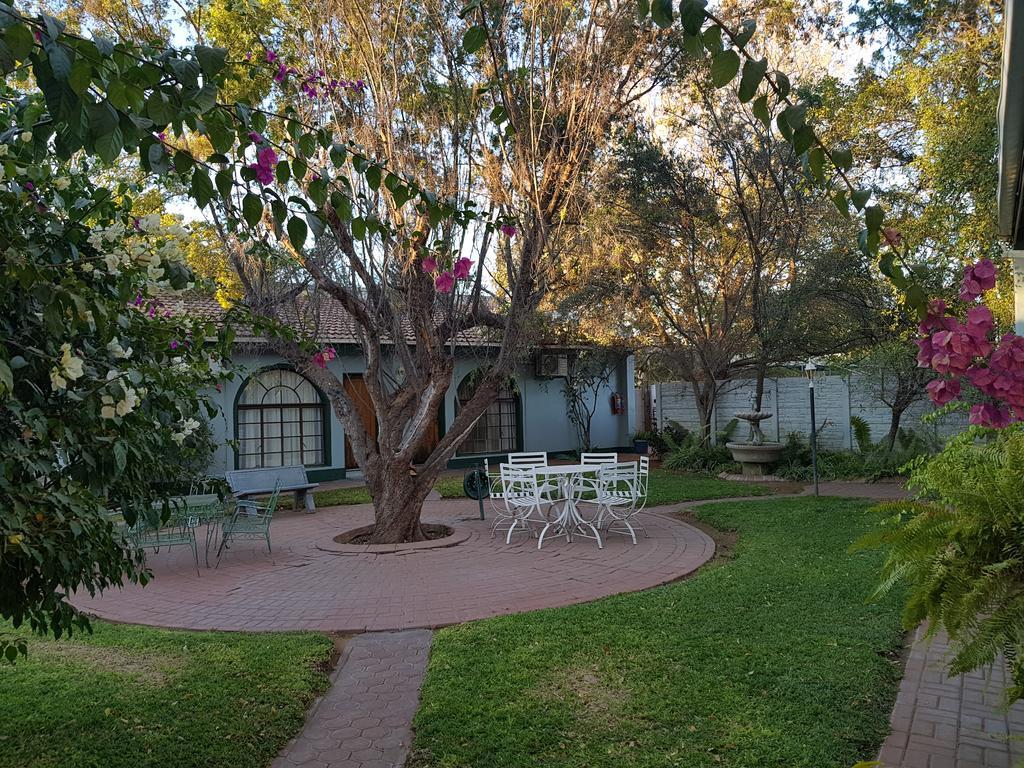 Onze Rust Guest House Gobabis Экстерьер фото