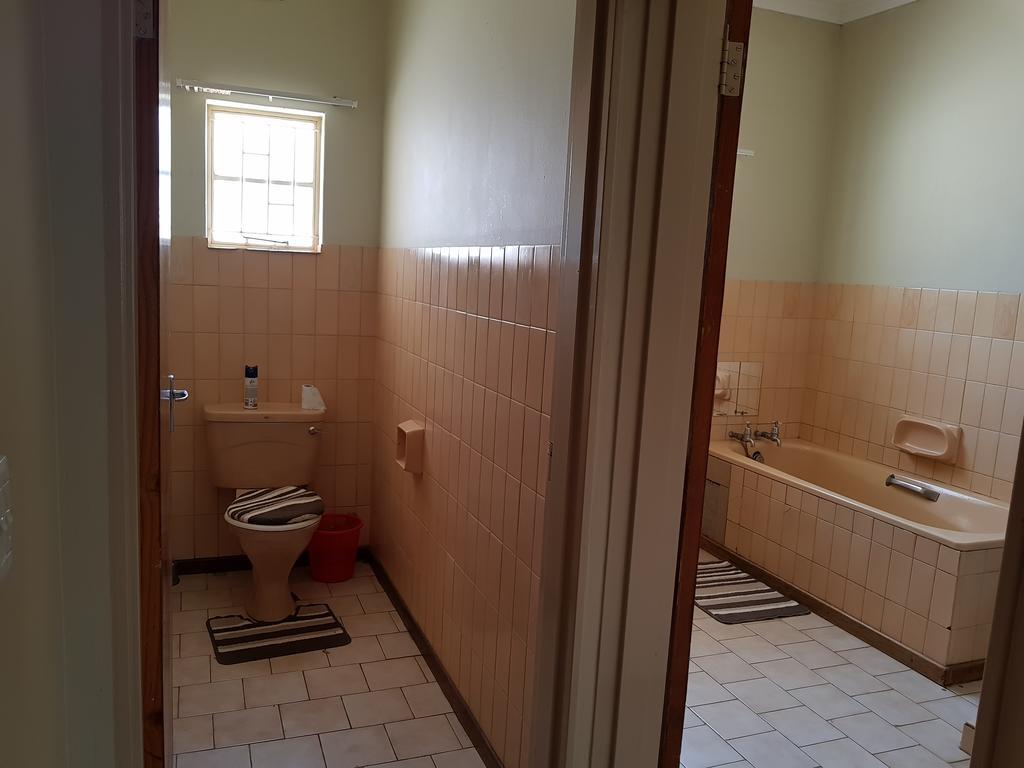 Onze Rust Guest House Gobabis Экстерьер фото