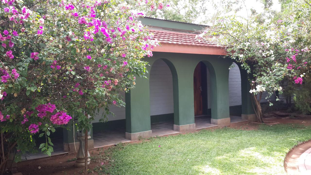 Onze Rust Guest House Gobabis Экстерьер фото